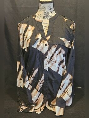 Calvin Klein Modern Graphic Top Long-Sleeve Button-up Blouse Women's Small